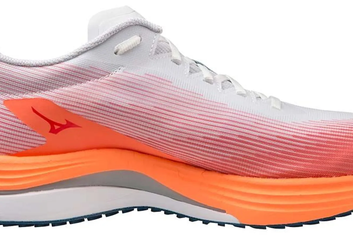 Mizuno Wave Rebellion Flash 3
