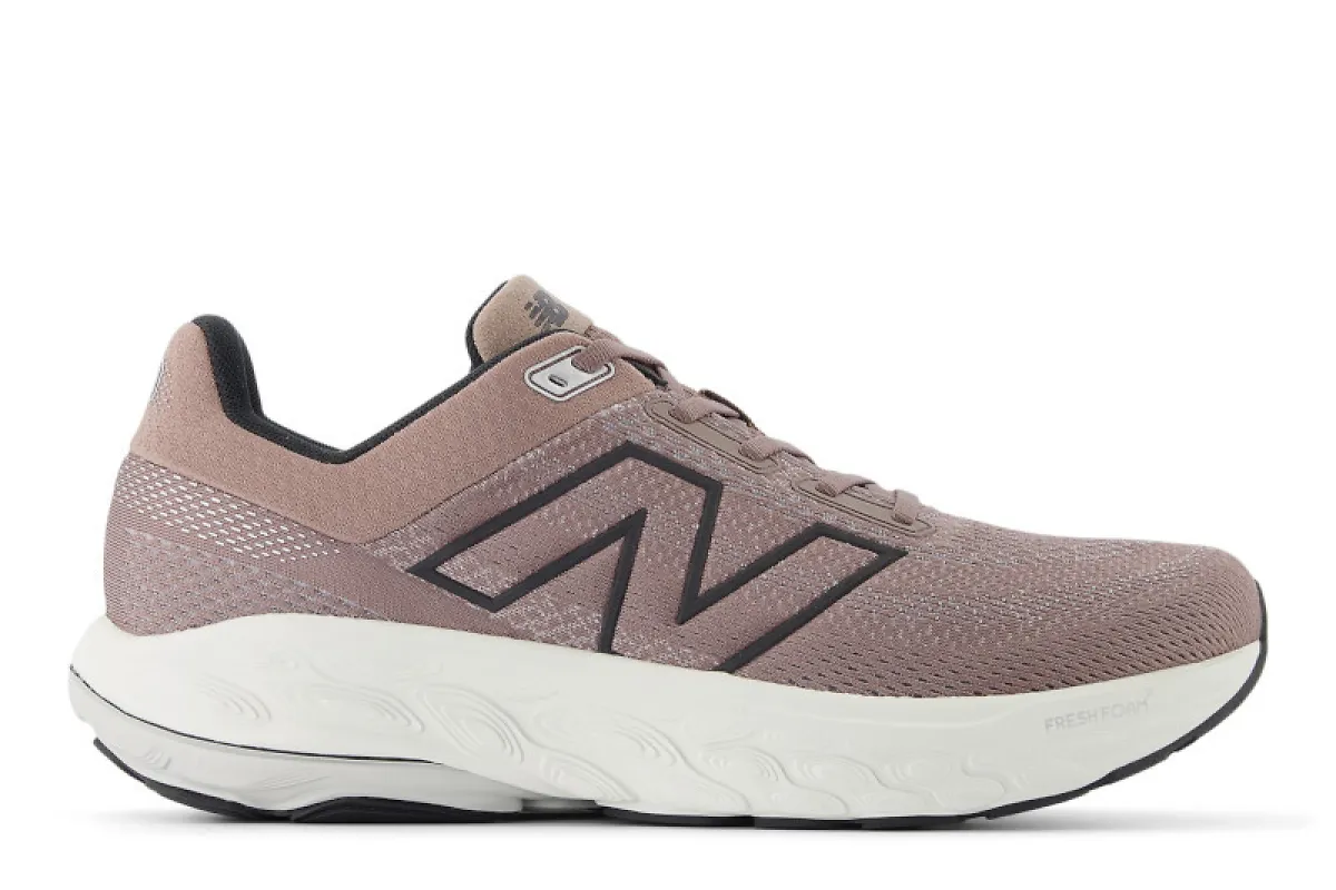 New Balance 860 14